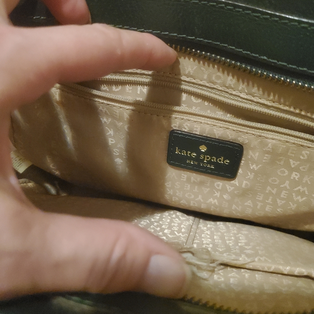 Kate Spade New York Camryn Wellesley Satchel Crossbody Green Leather Bag. - Picture 9 of 16